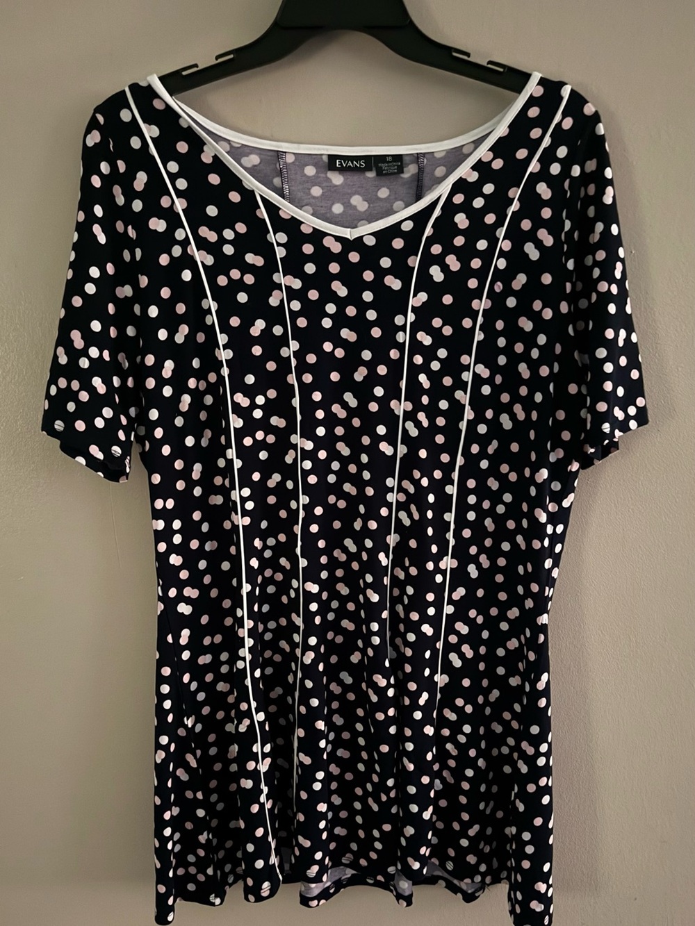 Evans Tunic Top -Size 18 Polka Dot NWOT